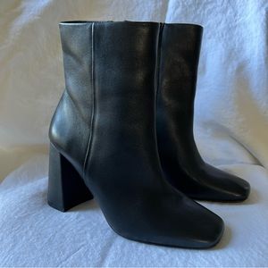 Saks Fifth Avenue Stella Leather Square Toe Boots in Black, Size 7.5